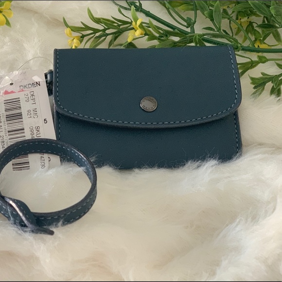 Coach Handbags - NEW COACH CARD HOLDER | FROM ROGUE DARK DENIM